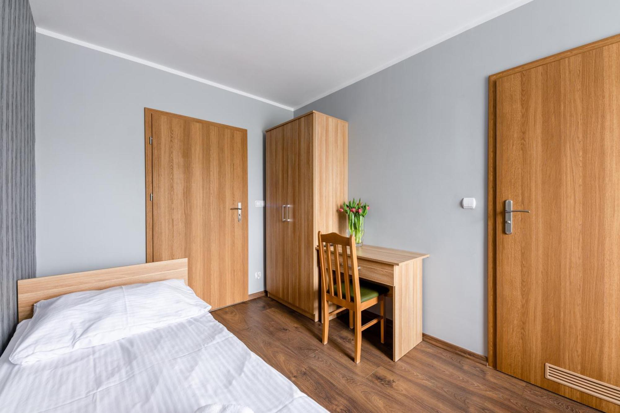 Sleep&Go Bed & Breakfast Lubliniec Exterior photo